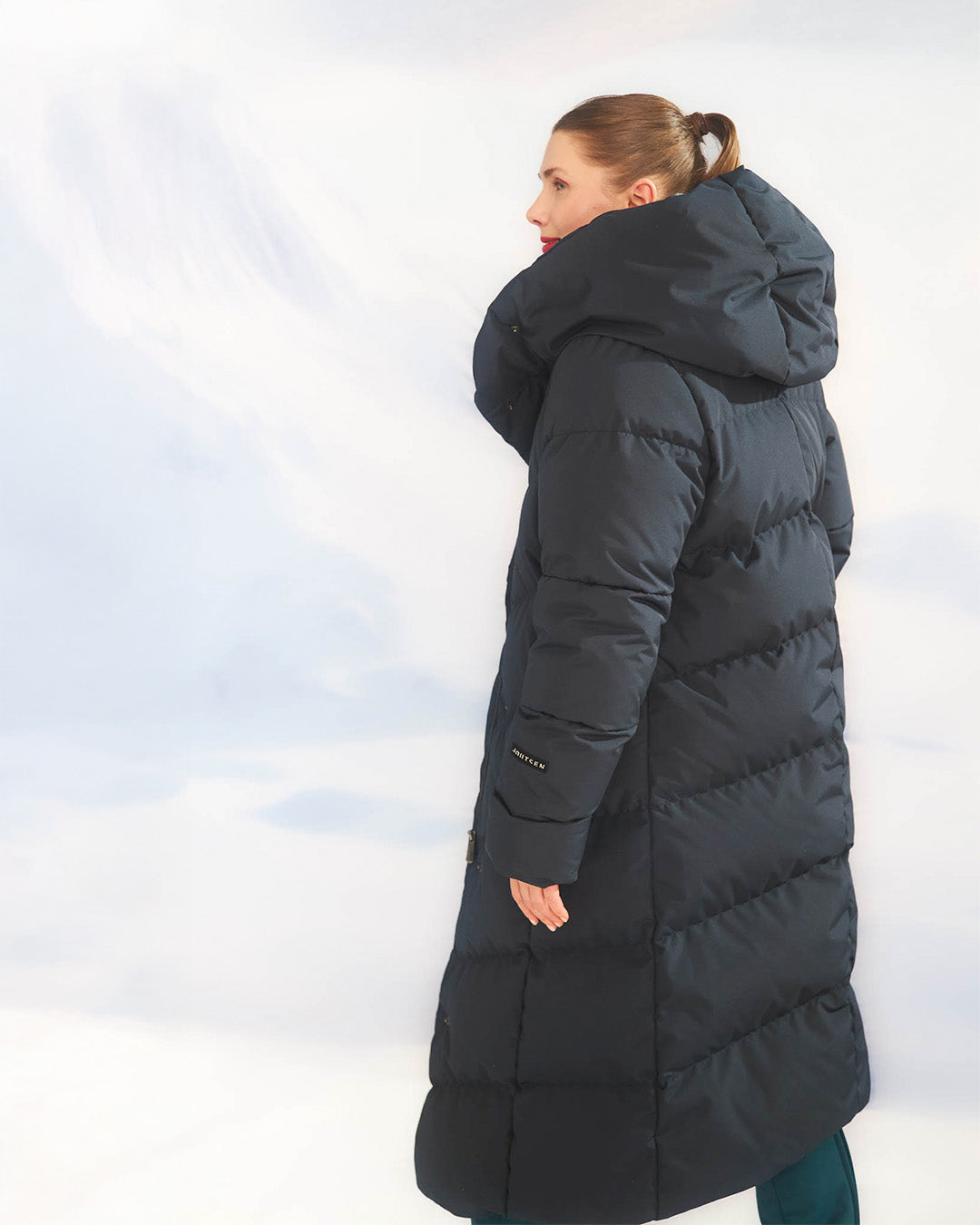 Aino dunjacka svart onyx