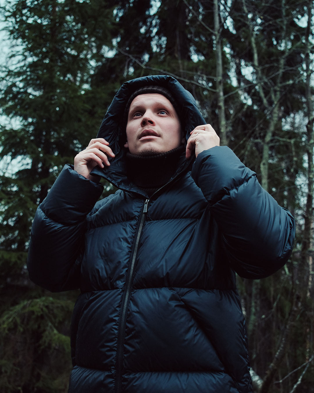 Huurre dunjacka kolsvart