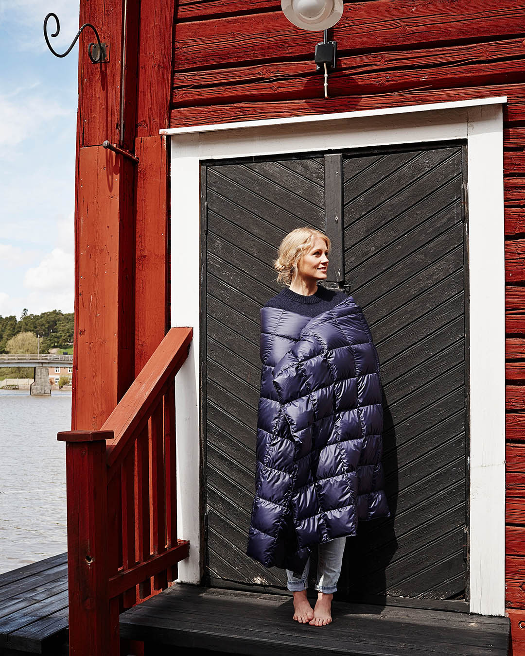 Kulkuri dunpläd mörk blå