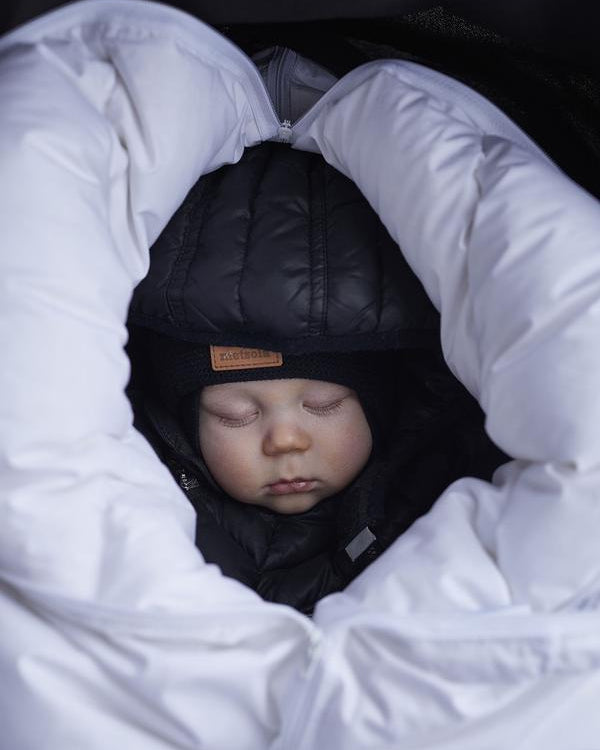 Baby åkpåse dun - Joutsen Sweden -