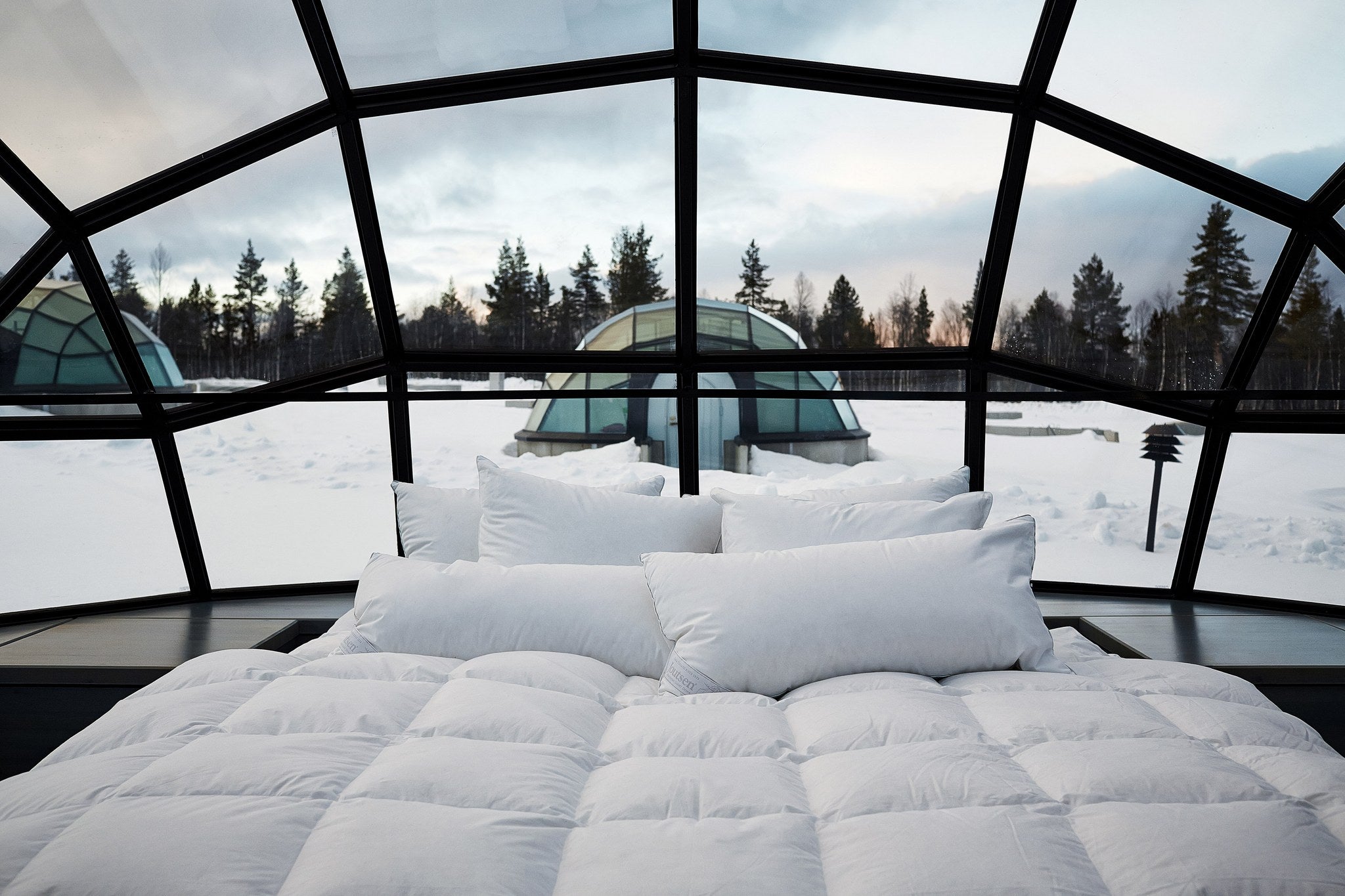 Lagerutförsäljning täcken och kuddar