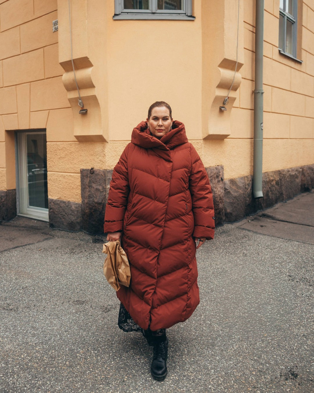 Aino dunjacka tegelröd